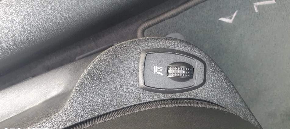 Renault Laguna cena 39900 przebieg: 73000, rok produkcji 2015 z Górzno małe 172